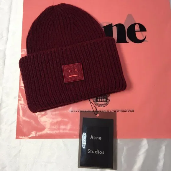 Acne Studios Pansy Beanie Burgundy 44173341?w=400 main image 3